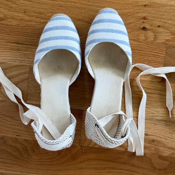 Soludos Blue and Cream Espadrille Classic Wedge with Ankle Wrap - Picture 1 of 7
